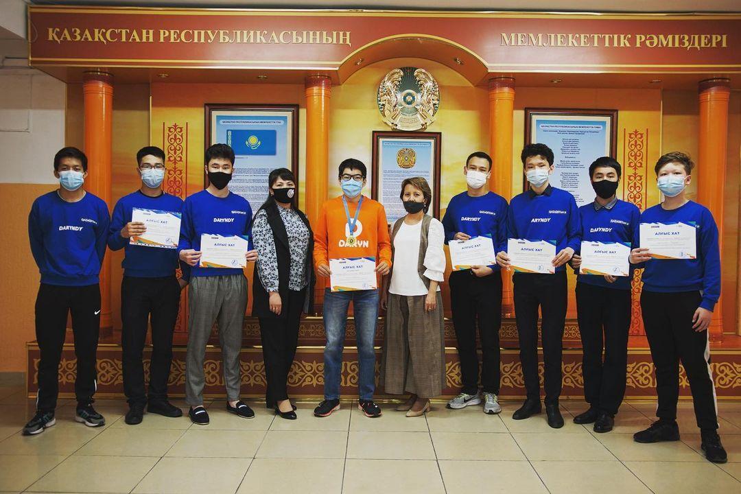 9 сынып оқушылары «Qazaqstan РТРК» АҚ ұйымдастырған «DARYN» тележобасына қатысып, ой ұшқырлығымен танылып, жүлделі орындарға ие болды.